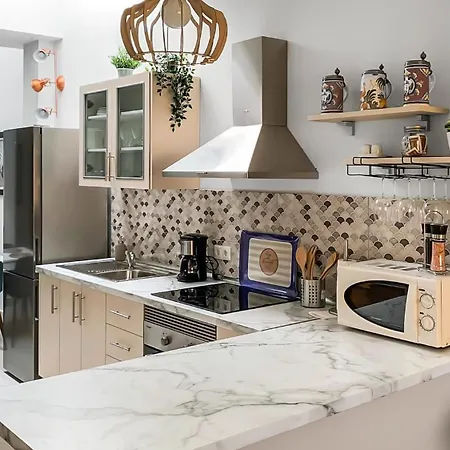 Beachhouse 3br * غران تاراغال