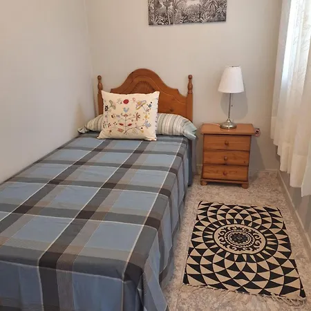 Beachhouse 3br شقة غران تاراغال